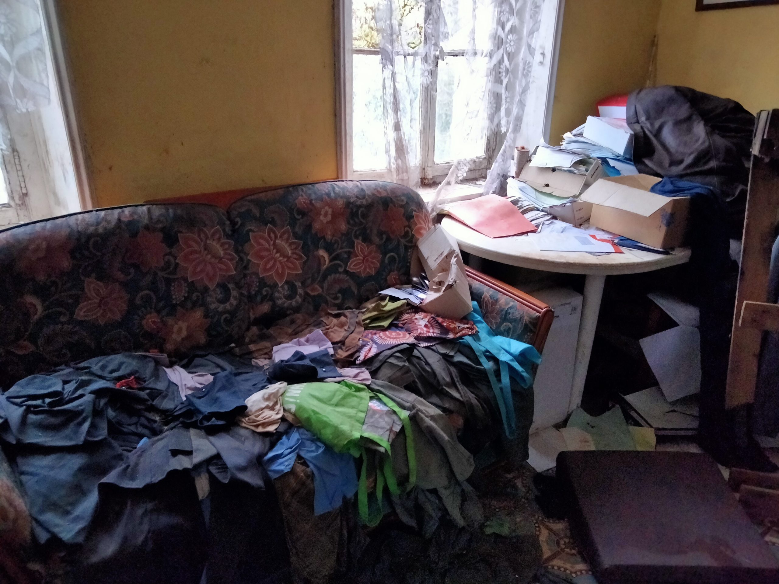 Entreprise de nettoyage après décès à Villeneuve saint-George, Orly et Valenton avec SOS DC 3 Chambre De PapiD Scaled